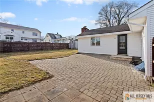 27 Eagle St, Iselin, NJ 08830 - Photo 21