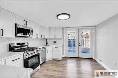 114 Wilshire Court, Old Bridge Township, NJ 08857 - Photo 19