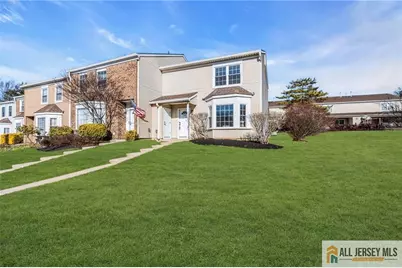114 Wilshire Court, Old Bridge Township, NJ 08857 - Photo 5