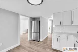 114 Wilshire Ct, Old Bridge Township, NJ 08857 - Photo 21