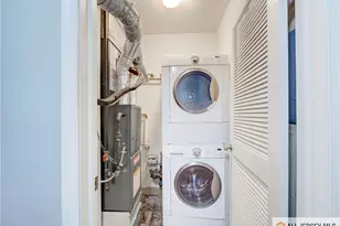 2611 Candlelight Ct, Helmetta, NJ 08828 - Photo 3