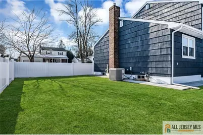 27 Sheppard Place, Edison, NJ 08817 - Photo 17