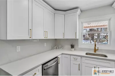 27 Sheppard Place, Edison, NJ 08817 - Photo 57