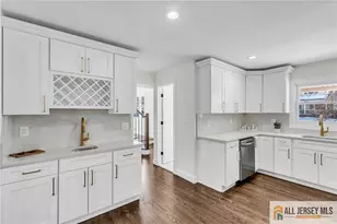 27 Sheppard Pl, Edison, NJ 08817 - Photo 47