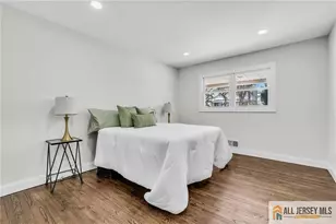 27 Sheppard Pl, Edison, NJ 08817 - Photo 39