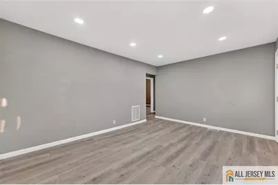 28 Madison Avenue, Avenel, NJ 07001 - Photo 5