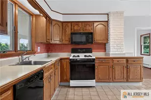 226 Gravel Hill Rd, Monroe Township, NJ 08831 - Photo 11