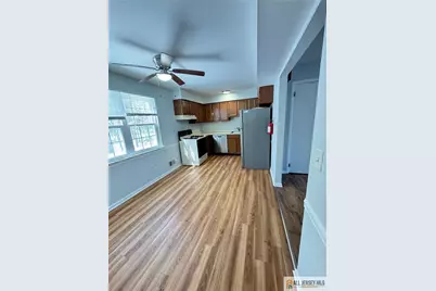 15 Hanover Square #C, Middlesex, NJ 08846 - Photo 5