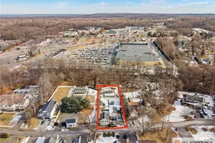 150 Magnolia Ln, Middletown, NJ 07748 - Photo 3