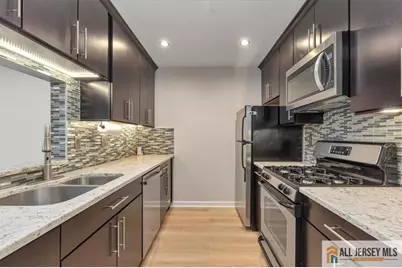 309 Stratford Place, Bound Brook, NJ 08805 - Photo 9