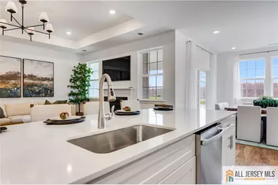 9 Wembley Court, Monroe Township, NJ 08831 - Photo 7