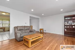 19 Lonsdale Dr, South Plainfield, NJ 07080 - Photo 11