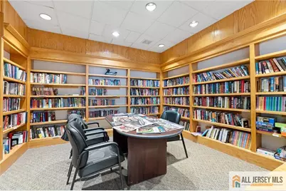 18 Benjamin Franklin Drive, Monroe Township, NJ 08831 - Photo 29