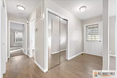 18 Benjamin Franklin Drive, Monroe Township, NJ 08831 - Photo 5