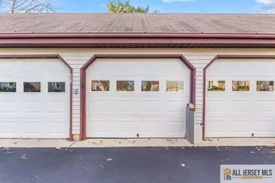 18 Benjamin Franklin Drive, Monroe Township, NJ 08831 - Photo 27