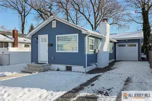 66 Pacific Blvd, Old Bridge Township, NJ 07735 - Photo 3