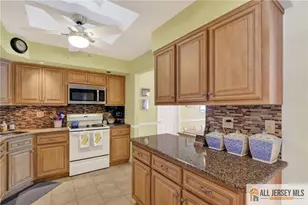 22 Sturgis Rd, South Brunswick Township, NJ 08824 - Photo 11