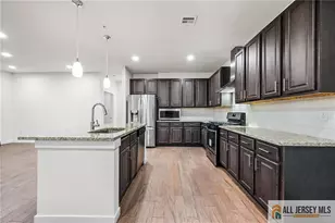 712 Lorhan Dr, Piscataway Township, NJ 08854 - Photo 9