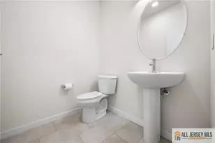 712 Lorhan Dr, Piscataway Township, NJ 08854 - Photo 23