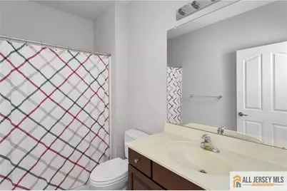 64 Diamond Spring Drive, Monroe Township, NJ 08831 - Photo 19