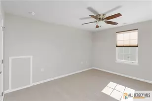 64 Diamond Spring Dr, Monroe Township, NJ 08831 - Photo 25