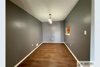 31 Voscek Court, Lawrence Township, NJ 08648 - Photo 5