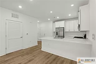 27205 Radford Ct, Monroe Township, NJ 08831 - Photo 9