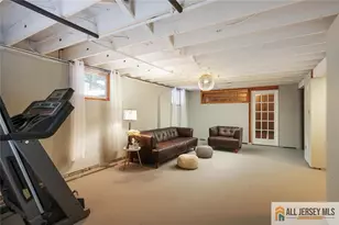 25 Beverly Ct, Metuchen, NJ 08840 - Photo 23