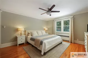 25 Beverly Ct, Metuchen, NJ 08840 - Photo 17