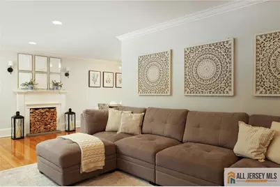 25 Beverly Court, Metuchen, NJ 08840 - Photo 7