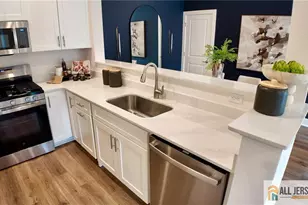 2304 Prince Hall Dr, Pennington, NJ 08534 - Photo 5