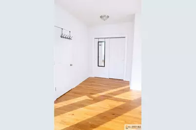 110 Willow Avenue, Garwood, NJ 07027 - Photo 5