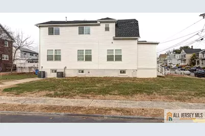 27 S 2nd Street, Fords, NJ 08863 - Photo 5