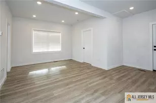 27 S 2nd St, Fords, NJ 08863 - Photo 13