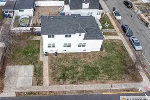 27 S 2nd St, Fords, NJ 08863 - Photo 31