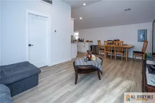 27 S 2nd St, Fords, NJ 08863 - Photo 23