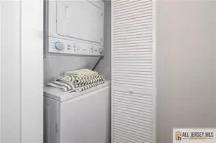 27 S 2nd St, Fords, NJ 08863 - Photo 21