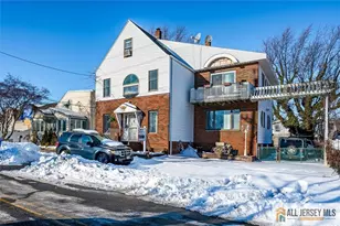 12 E William St, Fords, NJ 08863 - Photo 3