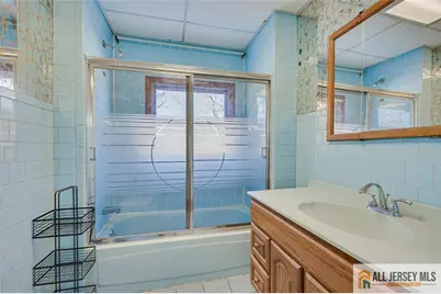 12 E William Street, Fords, NJ 08863 - Photo 25