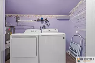 17 Dorchester Dr, Monroe Township, NJ 08831 - Photo 13