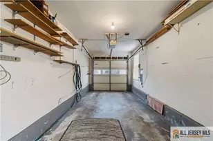 17 Dorchester Dr, Monroe Township, NJ 08831 - Photo 23