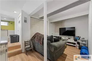 609 Harrison Pl, Linden, NJ 07036 - Photo 25