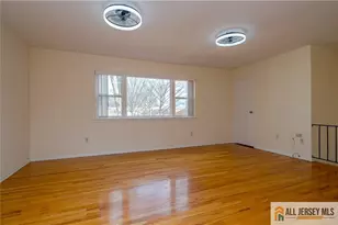 161 Evergreen Rd, Edison, NJ 08837 - Photo 5