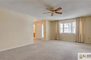 106 Blackbird Dr, Monroe Township, NJ 08831 - Photo 5