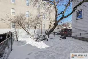344 Market St, Perth Amboy, NJ 08861 - Photo 29