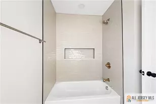 401 Tillman St, Raritan, NJ 08869 - Photo 23