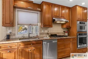 50 Valley Forge Dr, East Brunswick Township, NJ 08816 - Photo 9