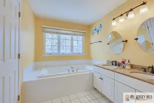 37 E Burgess Dr, Piscataway Township, NJ 08854 - Photo 27