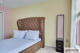 37 E Burgess Dr, Piscataway Township, NJ 08854 - Photo 31