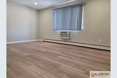 645 Cricket Lane, Woodbridge Township, NJ 07095 - Photo 9